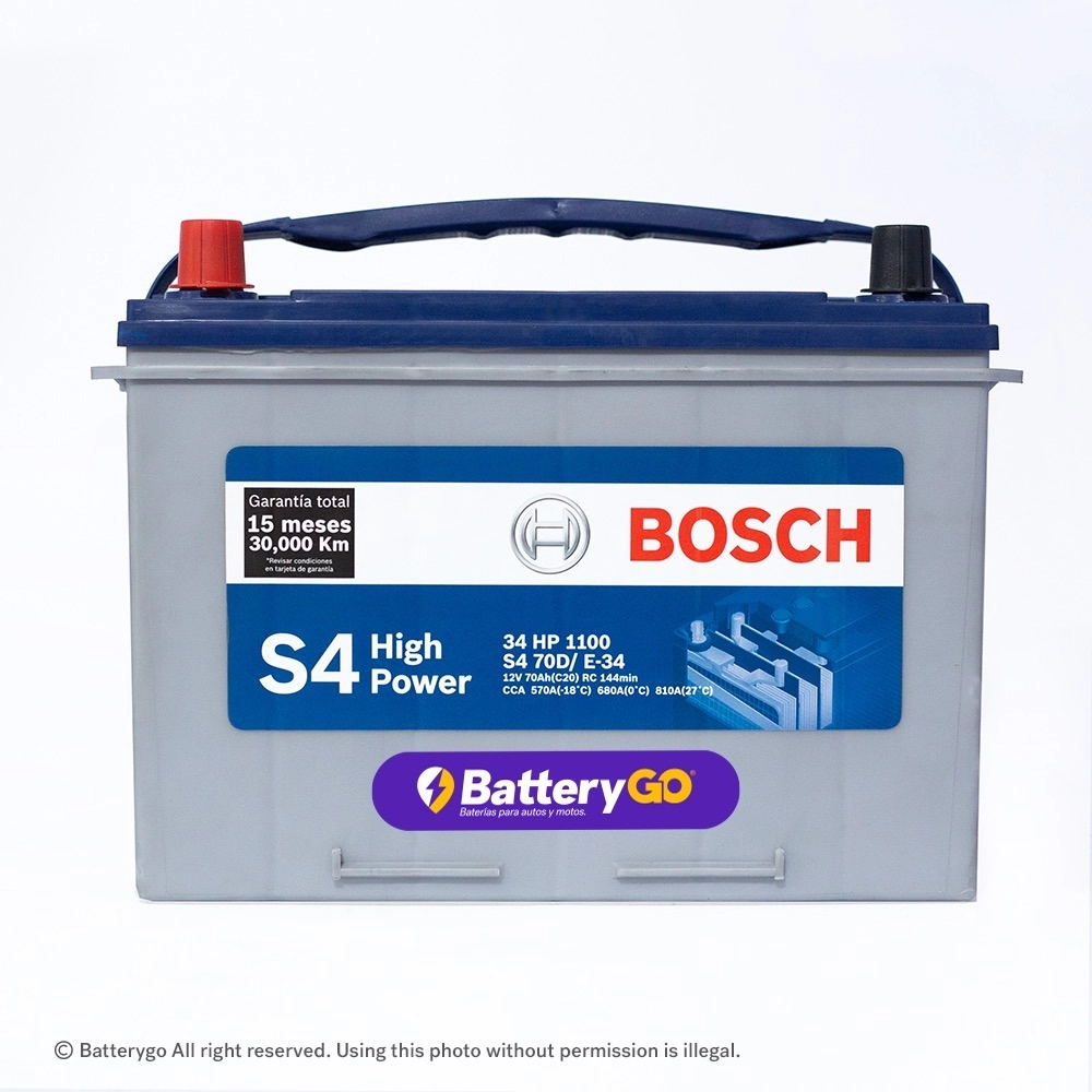 Batería Bosch S4 34 HP (70Ah) de alto rendimiento, disponible para servicio a domicilio en Guayaquil.