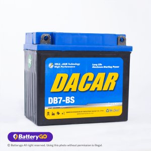 Batería Dacar DB7-BS (7Ah) para motocicleta, disponible para servicio a domicilio en Guayaquil.